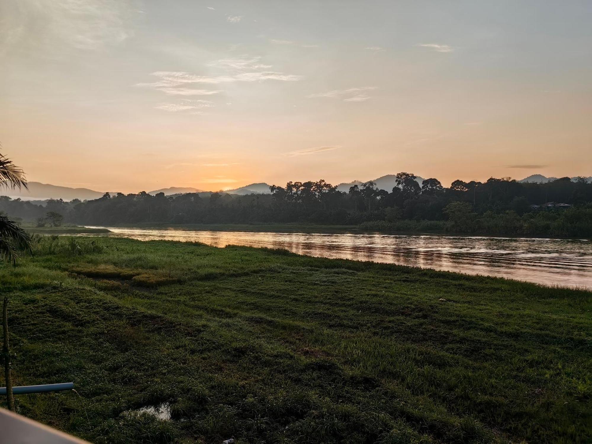 Resort D Rumah Bonda River View Kuala Kangsar Eksteriør billede