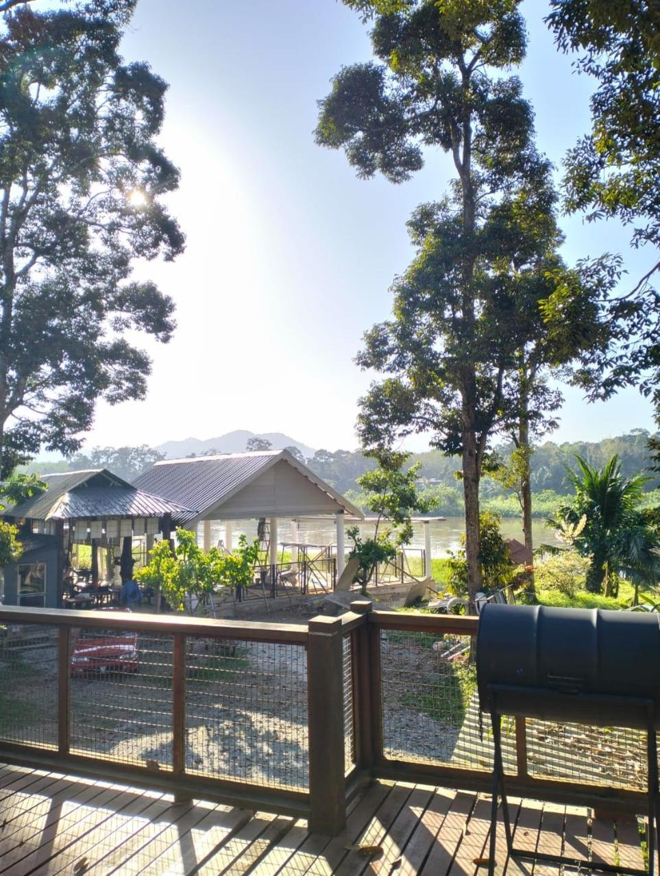 Resort D Rumah Bonda River View Kuala Kangsar Eksteriør billede
